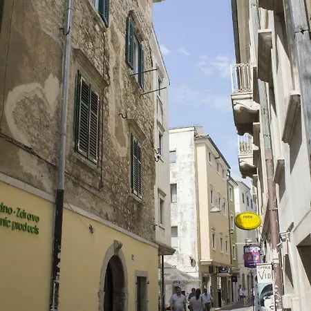 Lägenhet Calla Canapi Rijeka